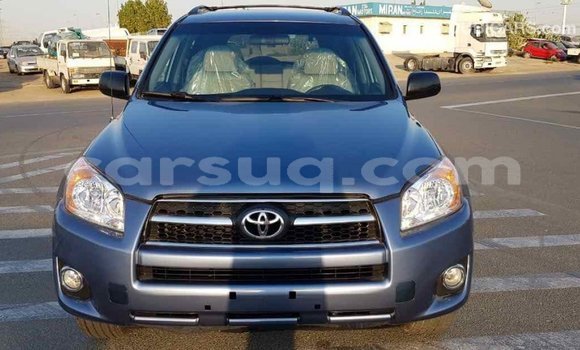 Acheter Import Voiture Toyota RAV4 Bleu à Import - Dubai, Barh el Gazel Acheter Import Voiture Toyota RAV4 Bleu à Import - Dubai, Barh el Gazel
