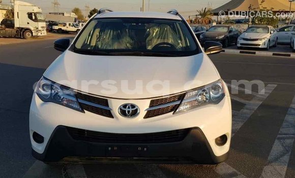Acheter Import Voiture Toyota RAV4 Blanc à Import - Dubai, Barh el Gazel Acheter Import Voiture Toyota RAV4 Blanc à Import - Dubai, Barh el Gazel