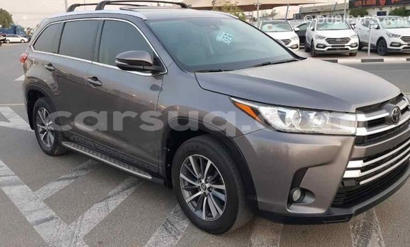 Buy Import Toyota Highlander Other Car in Import - Dubai in Barh el Gazel Buy Import Toyota Highlander Other Car in Import - Dubai in Barh el Gazel