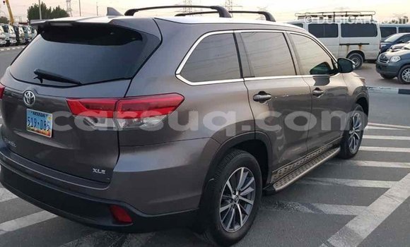 Buy Import Toyota Highlander Other Car in Import - Dubai in Barh el Gazel Buy Import Toyota Highlander Other Car in Import - Dubai in Barh el Gazel