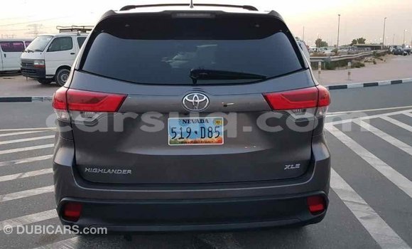 Buy Import Toyota Highlander Other Car in Import - Dubai in Barh el Gazel Buy Import Toyota Highlander Other Car in Import - Dubai in Barh el Gazel