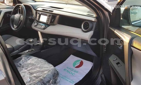 Acheter Import Voiture Toyota RAV4 Autre à Import - Dubai, Barh el Gazel Acheter Import Voiture Toyota RAV4 Autre à Import - Dubai, Barh el Gazel