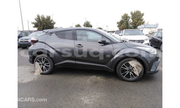 Acheter Import Voiture Toyota C-HR Autre à Import - Dubai, Barh el Gazel Acheter Import Voiture Toyota C-HR Autre à Import - Dubai, Barh el Gazel