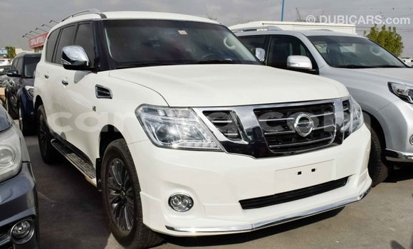 Acheter Import Voiture Nissan Patrol Blanc à Import - Dubai, Barh el Gazel Acheter Import Voiture Nissan Patrol Blanc à Import - Dubai, Barh el Gazel