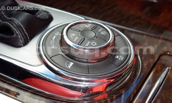 Acheter Import Voiture Nissan Patrol Blanc à Import - Dubai, Barh el Gazel Acheter Import Voiture Nissan Patrol Blanc à Import - Dubai, Barh el Gazel