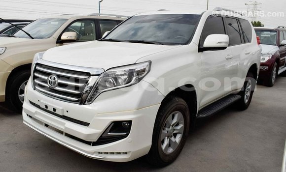 Acheter Import Voiture Toyota Prado Blanc à Import - Dubai, Barh el Gazel Acheter Import Voiture Toyota Prado Blanc à Import - Dubai, Barh el Gazel