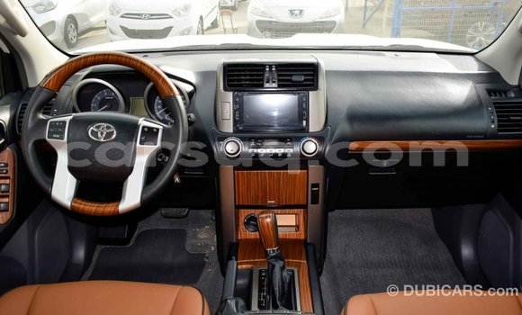 Acheter Import Voiture Toyota Prado Blanc à Import - Dubai, Barh el Gazel Acheter Import Voiture Toyota Prado Blanc à Import - Dubai, Barh el Gazel