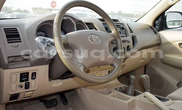 Acheter Import Voiture Toyota Fortuner Blanc à Import - Dubai, Barh el Gazel Acheter Import Voiture Toyota Fortuner Blanc à Import - Dubai, Barh el Gazel