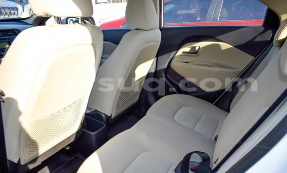 Acheter Import Voiture Kia Rio Blanc à Import - Dubai, Barh el Gazel Acheter Import Voiture Kia Rio Blanc à Import - Dubai, Barh el Gazel