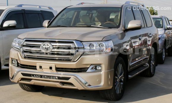 Buy Import Toyota Land Cruiser Other Car in Import - Dubai in Barh el Gazel Buy Import Toyota Land Cruiser Other Car in Import - Dubai in Barh el Gazel