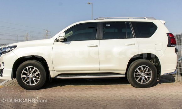 Acheter Import Voiture Toyota Prado Blanc à Import - Dubai, Barh el Gazel Acheter Import Voiture Toyota Prado Blanc à Import - Dubai, Barh el Gazel