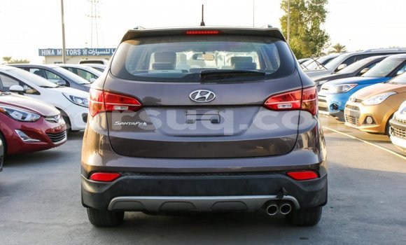 Acheter Import Voiture Hyundai Santa Fe Marron à Import - Dubai, Barh el Gazel Acheter Import Voiture Hyundai Santa Fe Marron à Import - Dubai, Barh el Gazel