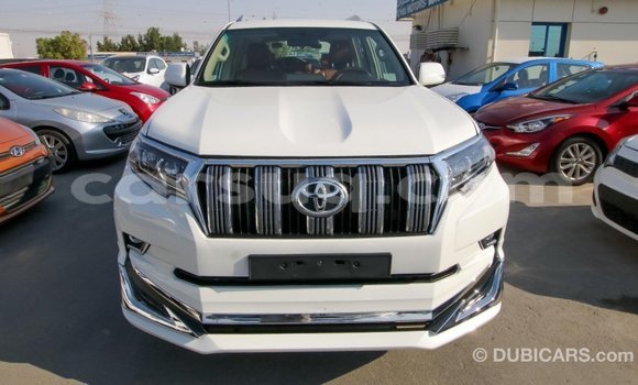 Acheter Import Voiture Toyota Prado Blanc à Import - Dubai, Barh el Gazel Acheter Import Voiture Toyota Prado Blanc à Import - Dubai, Barh el Gazel