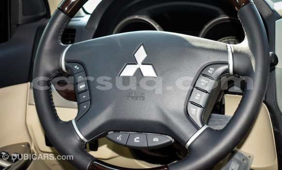 Acheter Import Voiture Mitsubishi Pajero Autre à Import - Dubai, Barh el Gazel Acheter Import Voiture Mitsubishi Pajero Autre à Import - Dubai, Barh el Gazel