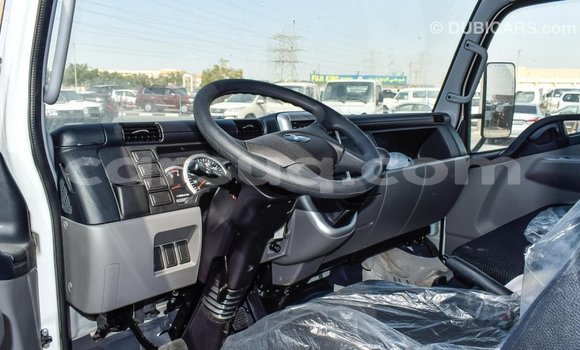 Acheter Import Utilitaire Mitsubishi L400 Blanc à Import - Dubai, Barh el Gazel Acheter Import Utilitaire Mitsubishi L400 Blanc à Import - Dubai, Barh el Gazel