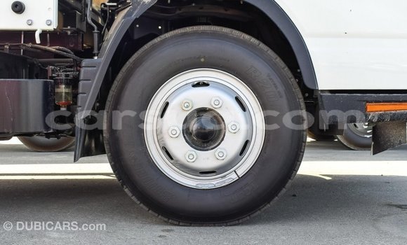 Acheter Import Utilitaire Mitsubishi L400 Blanc à Import - Dubai, Barh el Gazel