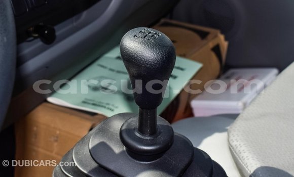 Acheter Import Utilitaire Hino 300 Series Blanc à Import - Dubai, Barh el Gazel Acheter Import Utilitaire Hino 300 Series Blanc à Import - Dubai, Barh el Gazel