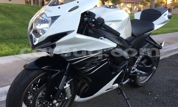 Acheter Neuf Moto Suzuki GSX–R Bleu à Abéché, Ouaddai Region