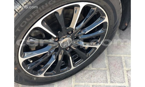 Acheter Import Voiture Hyundai Elantra Noir à Import - Dubai, Barh el Gazel Acheter Import Voiture Hyundai Elantra Noir à Import - Dubai, Barh el Gazel