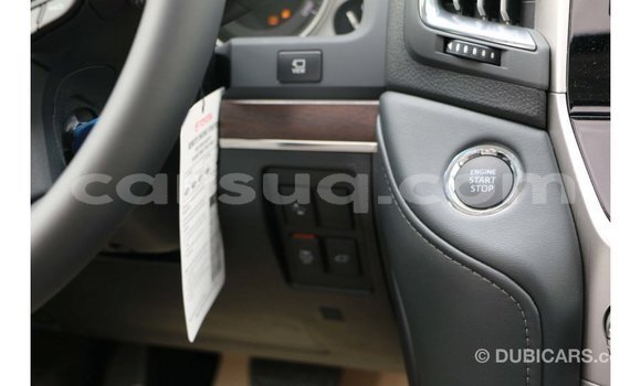 Acheter Import Voiture Toyota Land Cruiser Blanc à Import - Dubai, Barh el Gazel Acheter Import Voiture Toyota Land Cruiser Blanc à Import - Dubai, Barh el Gazel