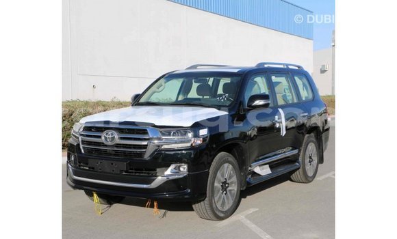 Acheter Import Voiture Toyota Land Cruiser Noir à Import - Dubai, Barh el Gazel Acheter Import Voiture Toyota Land Cruiser Noir à Import - Dubai, Barh el Gazel