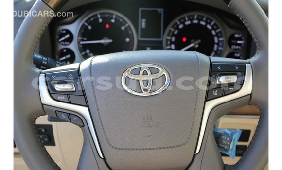 Acheter Import Voiture Toyota Land Cruiser Noir à Import - Dubai, Barh el Gazel Acheter Import Voiture Toyota Land Cruiser Noir à Import - Dubai, Barh el Gazel
