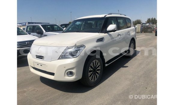 Acheter Import Voiture Nissan Patrol Blanc à Import - Dubai, Barh el Gazel Acheter Import Voiture Nissan Patrol Blanc à Import - Dubai, Barh el Gazel