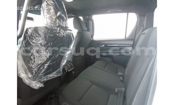 Buy Import Toyota Hilux White Car in Import - Dubai in Barh el Gazel Buy Import Toyota Hilux White Car in Import - Dubai in Barh el Gazel