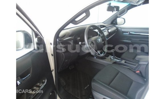 Buy Import Toyota Hilux White Car in Import - Dubai in Barh el Gazel Buy Import Toyota Hilux White Car in Import - Dubai in Barh el Gazel