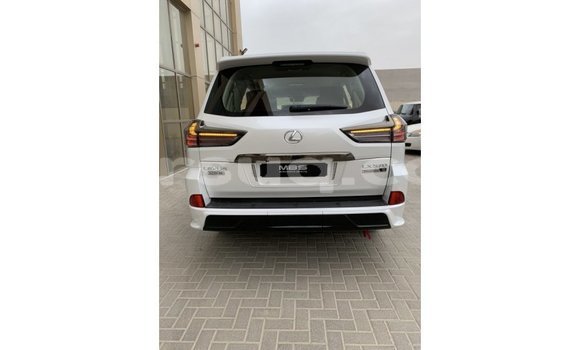 Buy Import Lexus LX White Car in Import - Dubai in Barh el Gazel Buy Import Lexus LX White Car in Import - Dubai in Barh el Gazel