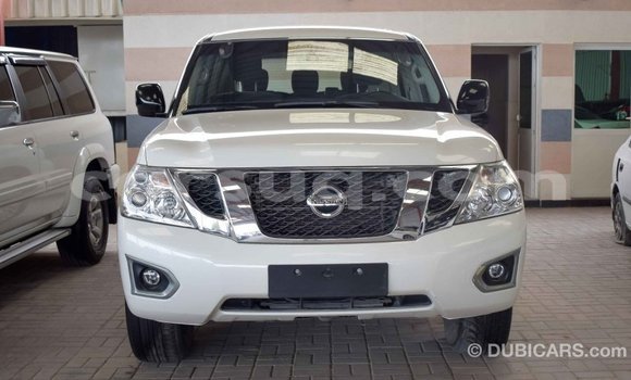 Acheter Import Voiture Nissan Patrol Blanc à Import - Dubai, Barh el Gazel Acheter Import Voiture Nissan Patrol Blanc à Import - Dubai, Barh el Gazel