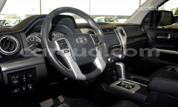 Acheter Import Voiture Toyota Tundra Noir à Import - Dubai, Barh el Gazel Acheter Import Voiture Toyota Tundra Noir à Import - Dubai, Barh el Gazel