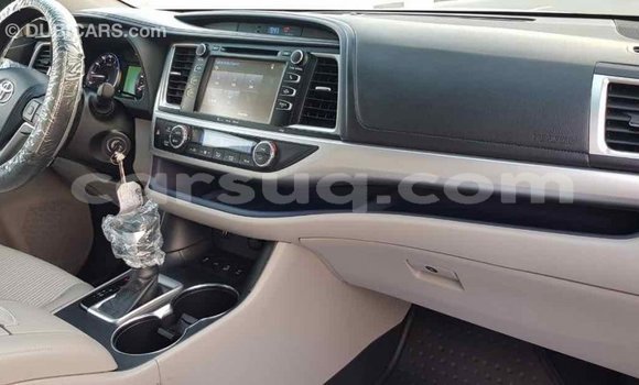 Buy Import Toyota Highlander Other Car in Import - Dubai in Barh el Gazel Buy Import Toyota Highlander Other Car in Import - Dubai in Barh el Gazel