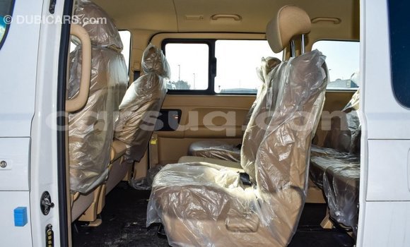 Acheter Import Voiture Hyundai Accent Blanc à Import - Dubai, Barh el Gazel Acheter Import Voiture Hyundai Accent Blanc à Import - Dubai, Barh el Gazel