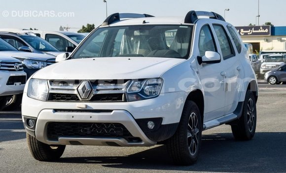 Acheter Import Voiture Renault Duster Blanc à Import - Dubai, Barh el Gazel Acheter Import Voiture Renault Duster Blanc à Import - Dubai, Barh el Gazel