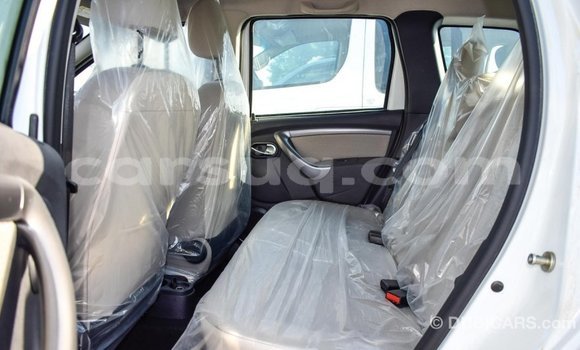 Acheter Import Voiture Renault Duster Blanc à Import - Dubai, Barh el Gazel Acheter Import Voiture Renault Duster Blanc à Import - Dubai, Barh el Gazel