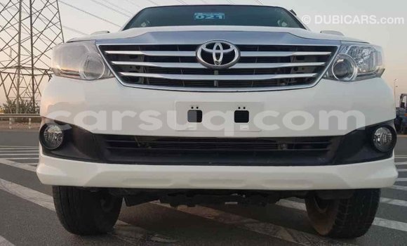 Buy Import Toyota Fortuner White Car in Import - Dubai in Barh el Gazel Buy Import Toyota Fortuner White Car in Import - Dubai in Barh el Gazel