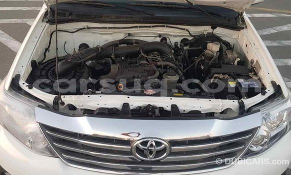 Buy Import Toyota Fortuner White Car in Import - Dubai in Barh el Gazel Buy Import Toyota Fortuner White Car in Import - Dubai in Barh el Gazel
