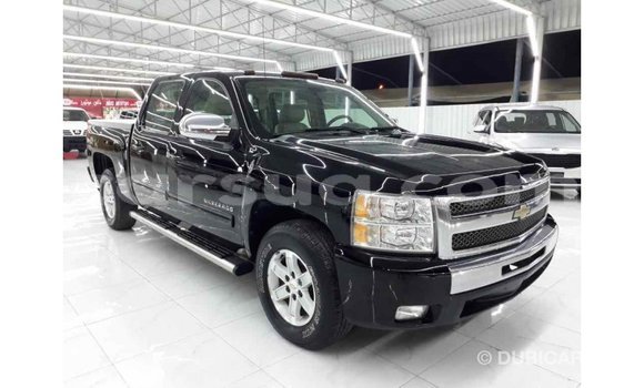 Acheter Import Voiture Chevrolet Silverado Noir à Import - Dubai, Barh el Gazel Acheter Import Voiture Chevrolet Silverado Noir à Import - Dubai, Barh el Gazel