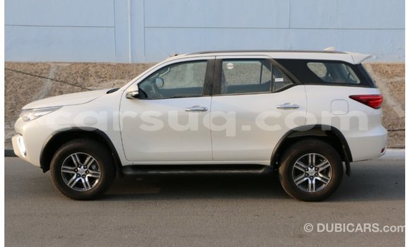 Acheter Import Voiture Toyota Fortuner Noir à Import - Dubai, Barh el Gazel Acheter Import Voiture Toyota Fortuner Noir à Import - Dubai, Barh el Gazel