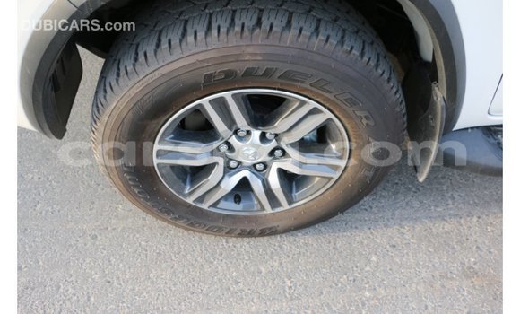 Acheter Import Voiture Toyota Fortuner Noir à Import - Dubai, Barh el Gazel Acheter Import Voiture Toyota Fortuner Noir à Import - Dubai, Barh el Gazel