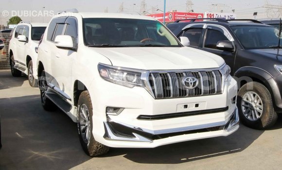 Acheter Import Voiture Toyota Prado Blanc à Import - Dubai, Barh el Gazel Acheter Import Voiture Toyota Prado Blanc à Import - Dubai, Barh el Gazel