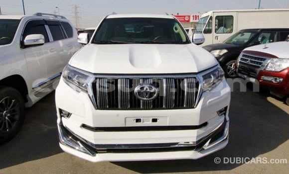 Acheter Import Voiture Toyota Prado Blanc à Import - Dubai, Barh el Gazel Acheter Import Voiture Toyota Prado Blanc à Import - Dubai, Barh el Gazel