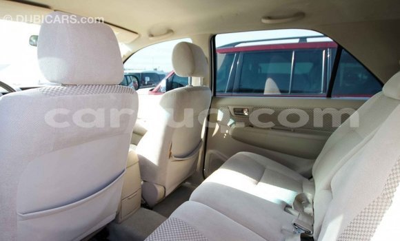 Acheter Import Voiture Toyota Fortuner Blanc à Import - Dubai, Barh el Gazel Acheter Import Voiture Toyota Fortuner Blanc à Import - Dubai, Barh el Gazel