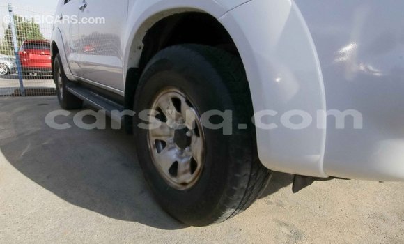 Acheter Import Voiture Toyota Fortuner Blanc à Import - Dubai, Barh el Gazel Acheter Import Voiture Toyota Fortuner Blanc à Import - Dubai, Barh el Gazel