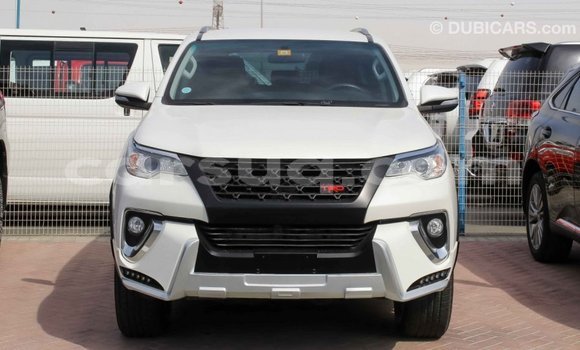 Buy Import Toyota Fortuner White Car in Import - Dubai in Barh el Gazel Buy Import Toyota Fortuner White Car in Import - Dubai in Barh el Gazel
