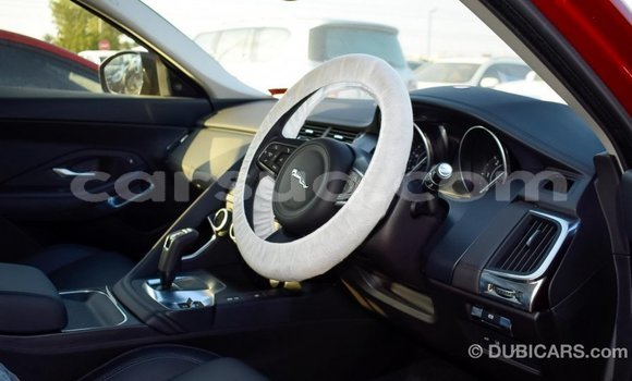 Acheter Import Voiture Jaguar E-Pace Rouge à Import - Dubai, Barh el Gazel Acheter Import Voiture Jaguar E-Pace Rouge à Import - Dubai, Barh el Gazel