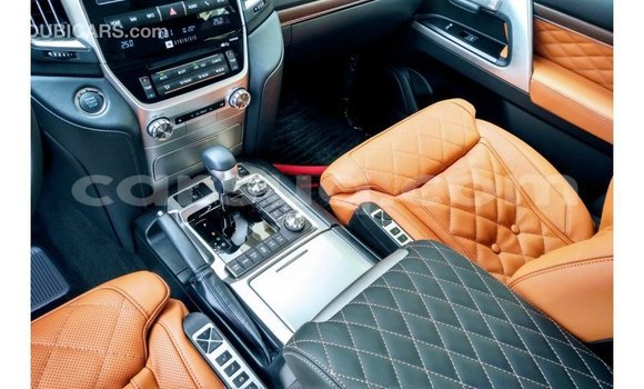 Buy Import Toyota Land Cruiser Black Car in Import - Dubai in Barh el Gazel Buy Import Toyota Land Cruiser Black Car in Import - Dubai in Barh el Gazel