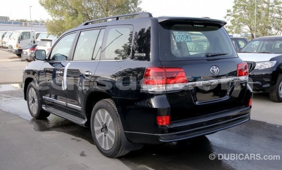 Buy Import Toyota Land Cruiser Black Car in Import - Dubai in Barh el Gazel Buy Import Toyota Land Cruiser Black Car in Import - Dubai in Barh el Gazel