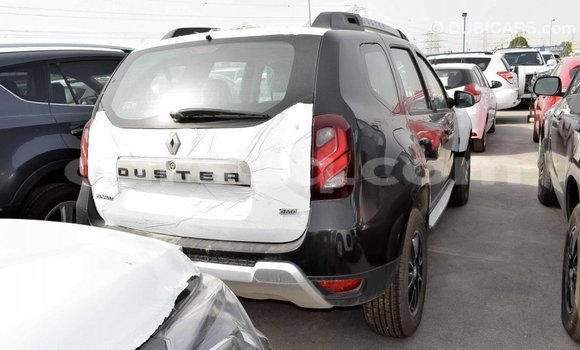 Acheter Import Voiture Renault Duster Noir à Import - Dubai, Barh el Gazel